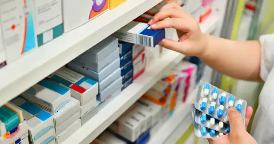 Kiedy antybiotyk zaczyna działać - Czas, objawy i co dalej?